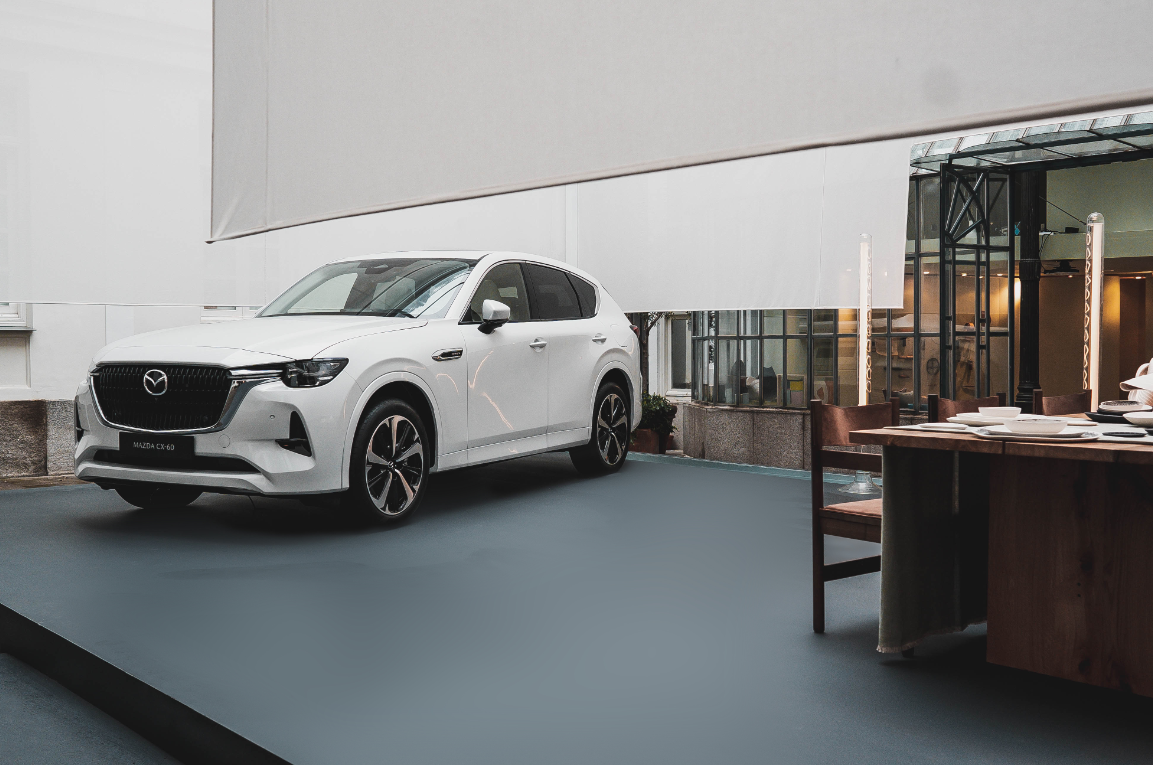 El CX-60 de Mazda debuta en la casa del futuro