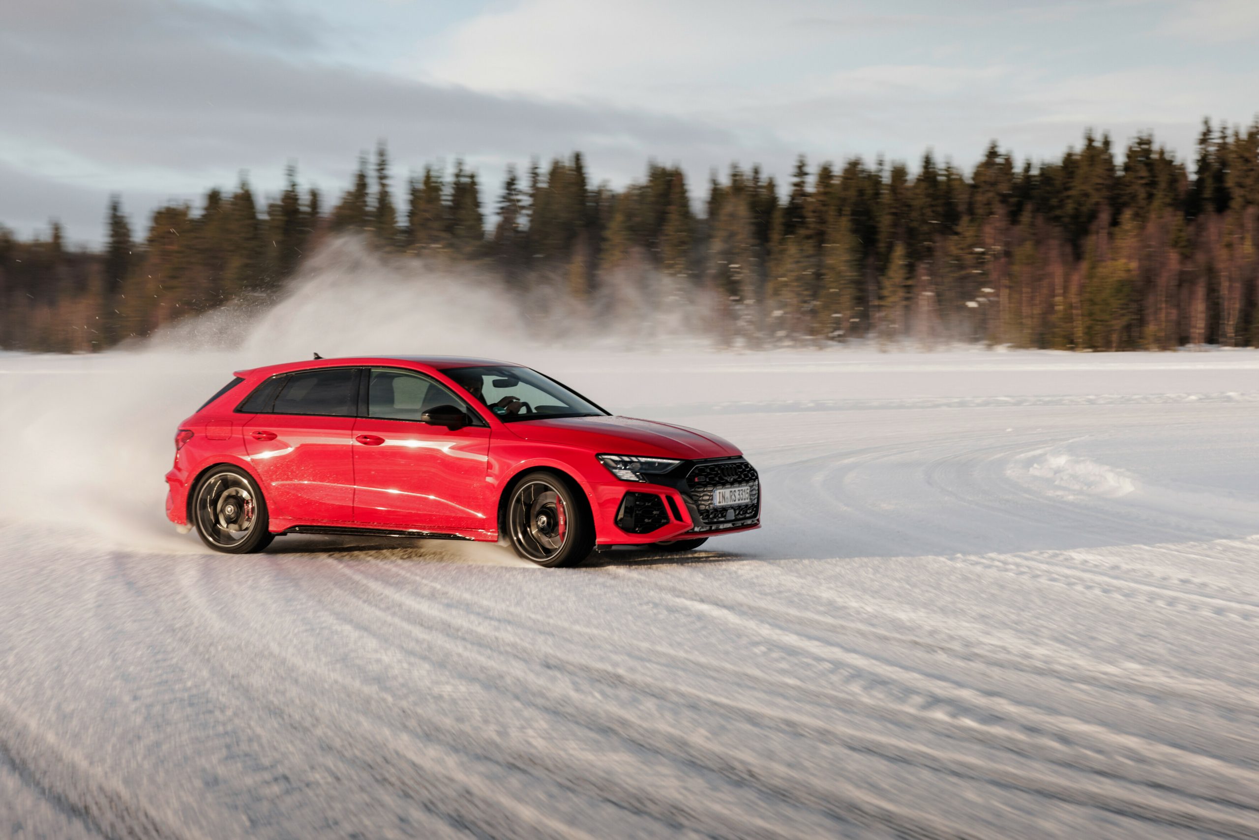 Audi RS 3, el rey de las nieves